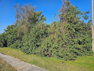 0 N Chamberlain Blvd Unit MFRA4650146, North Port, FL 34286