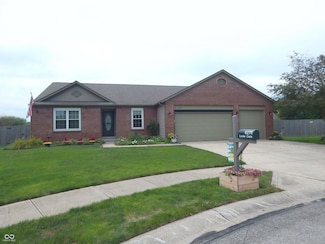 8275 Locke Cir, Avon, IN 46123