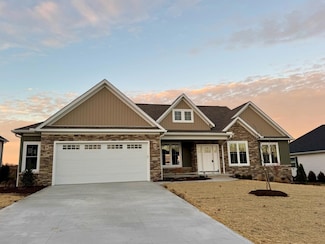 207 Breton Dr, Lexington, OH 44904