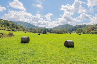 214 Comers Creek Rd, Sugar Grove, VA 24375
