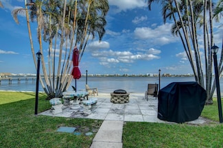 1430 S Lakeside Dr Unit 22, Lake Worth, FL 33460