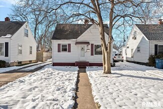 2065 N 22nd St, Springfield, IL 62702