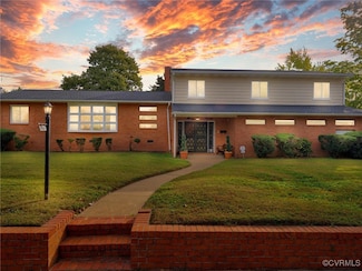 2901 Brook Rd, Richmond, VA 23220