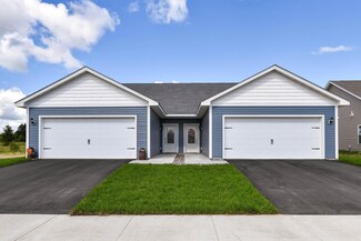 39774 Fallbrook Ave, North Branch, MN 55056