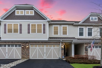 5 Lawley Dr, Middletown Township, NJ 07738