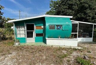13117 Clermont St, Hudson, FL 34667