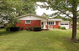 208 W Adams St, Swayzee, IN 46986