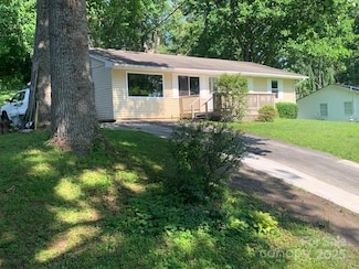 107 Robleigh Dr Unit 5, Hendersonville, NC 28739
