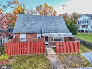 79 E Shirley Ave, Warrenton, VA 20186