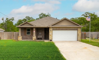 24585 Meath St, Hempstead, TX 77445