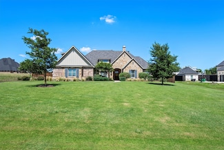 103 Eagle Point Dr, Waxahachie, TX 75165