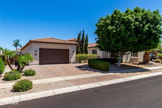 7556 W Crystal Rd, Glendale, AZ 85308