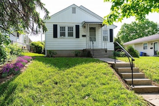 832 Oxley Rd, Columbus, OH 43212