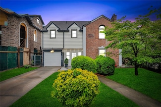 29-05 Parsons Blvd, Flushing, NY 11354