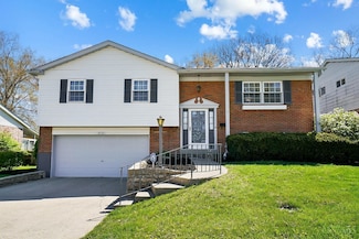 4710 Chalet Dr, Cincinnati, OH 45217