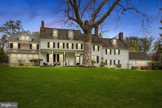 630 Washington Ln, Jenkintown, PA 19046