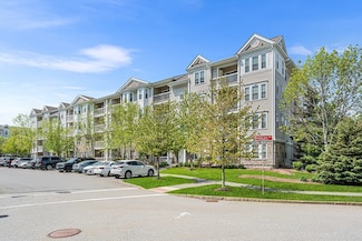 9 Abigail Way Unit 2012, Reading, MA 01867