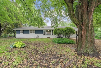 5505 Joyce St, Maple Plain, MN 55359