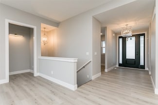 5750 Meadow Grass Cir SE, Cedar Rapids, IA 52403