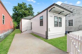 1609 Marais St, New Orleans, LA 70116