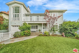 8011 Rayford Dr, Los Angeles, CA 90045