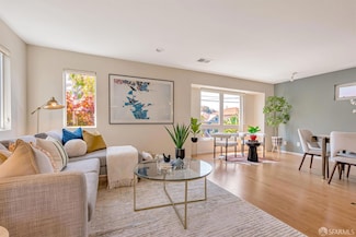 1028 55th St, Oakland, CA 94608