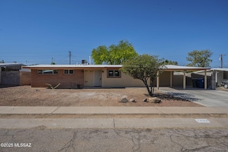 7402 E Eli Dr, Tucson, AZ 85710