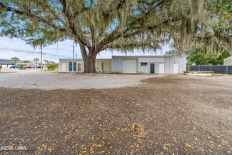 601 W 11th St, Panama City, FL 32401