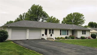 605 Angell St, Fairfax, MO 64446