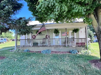 65 W Liberty St, Martinsburg, OH 43037