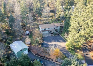 10685 SE Eastmont Dr, Damascus, OR 97089