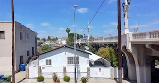 401 S Lorena St, Los Angeles, CA 90063