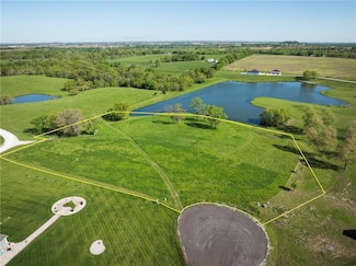 Lot 17 and Lot 18 Lakeside Cir, Clay Township, MO 64076