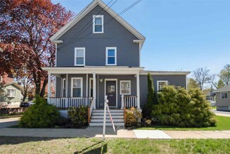 328 Aldrich Rd, Portsmouth, NH 03801
