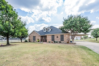 1901 Longhorn Trail, Crowley, TX 76036