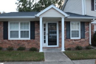 114 Silver Brook Dr, Simpsonville, SC 29681