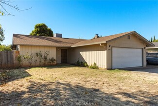 2385 Capella St, Redding, CA 96002