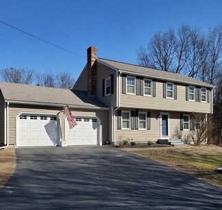 82 Neck Hill Rd, Hopedale, MA 01747