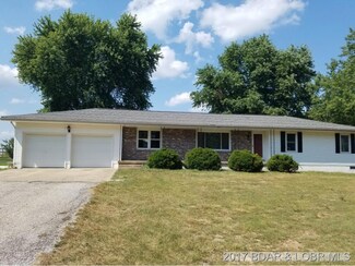 22216 Hwy T, Stover, MO 65078
