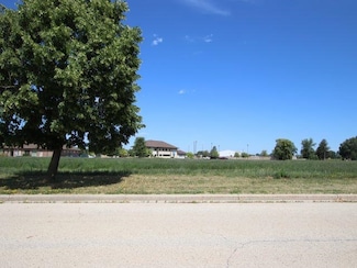 1363 Lynn Ave, Fond Du Lac, WI 54935