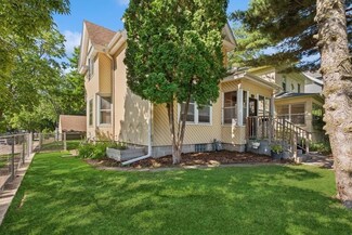 742 Laurel Ave, Saint Paul, MN 55104