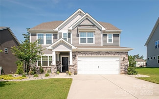 17718 Terryglass Ln, Charlotte, NC 28278