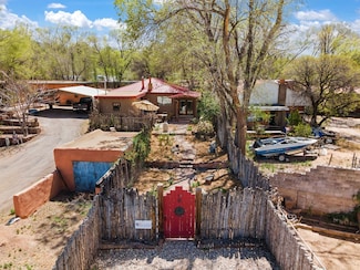 2 Camino Las Cuatas, Santa Fe, NM 87506