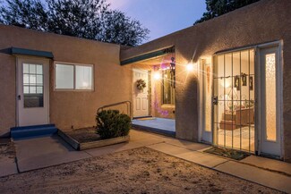 4011 Thaxton Ave SE, Albuquerque, NM 87108