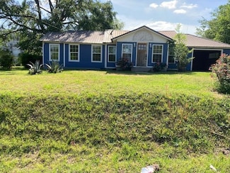 113 N Fifth St, Glenwood, GA 30428