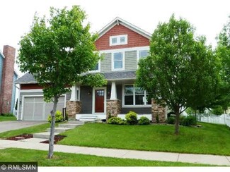 6460 W Laketowne Dr, Albertville, MN 55301