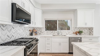 1821 1/2 Westholme Ave, Los Angeles, CA 90025