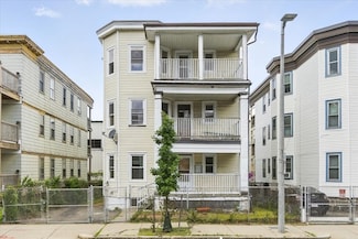 3943 Washington St, Roslindale, MA 02131