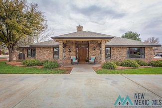 14 Granite Cir, Roswell, NM 88201