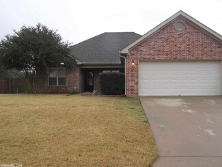 14008 Knighton Cove, North Little Rock, AR 72117